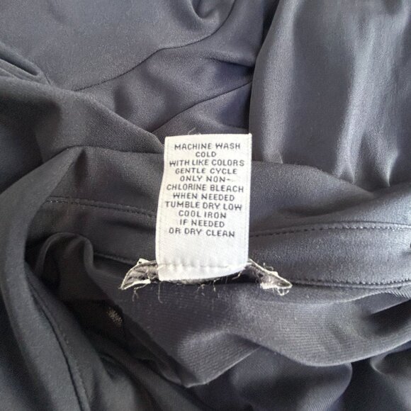 Carmen Woman Navy Blue Button-Up Shirt With Gold Accents 3/4 Sleeves Size 1X - Picture 4 of 7